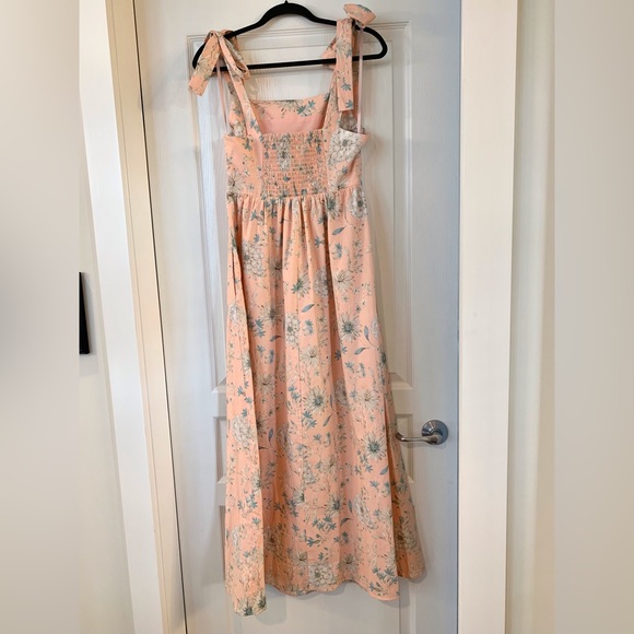 SOLD - Gal Meets Glam Makenna Floral Maxi Dress In Peach from Anthropologie - Picture 6 of 11
